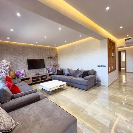 Luxury 3 Bedroom Panoramic Views In Hotspot With Fibre Optic Wifi And Netflix طنجة المظهر الخارجي الصورة