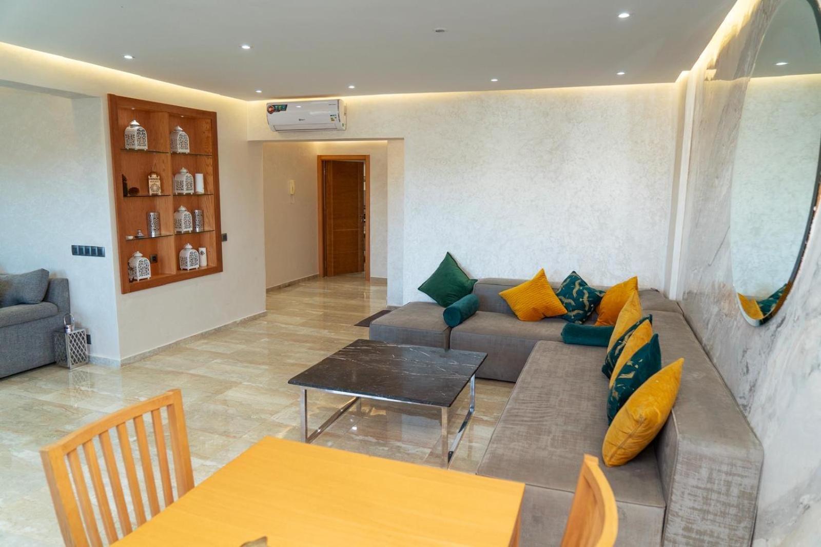 Luxury 3 Bedroom Panoramic Views In Hotspot With Fibre Optic Wifi And Netflix طنجة المظهر الخارجي الصورة